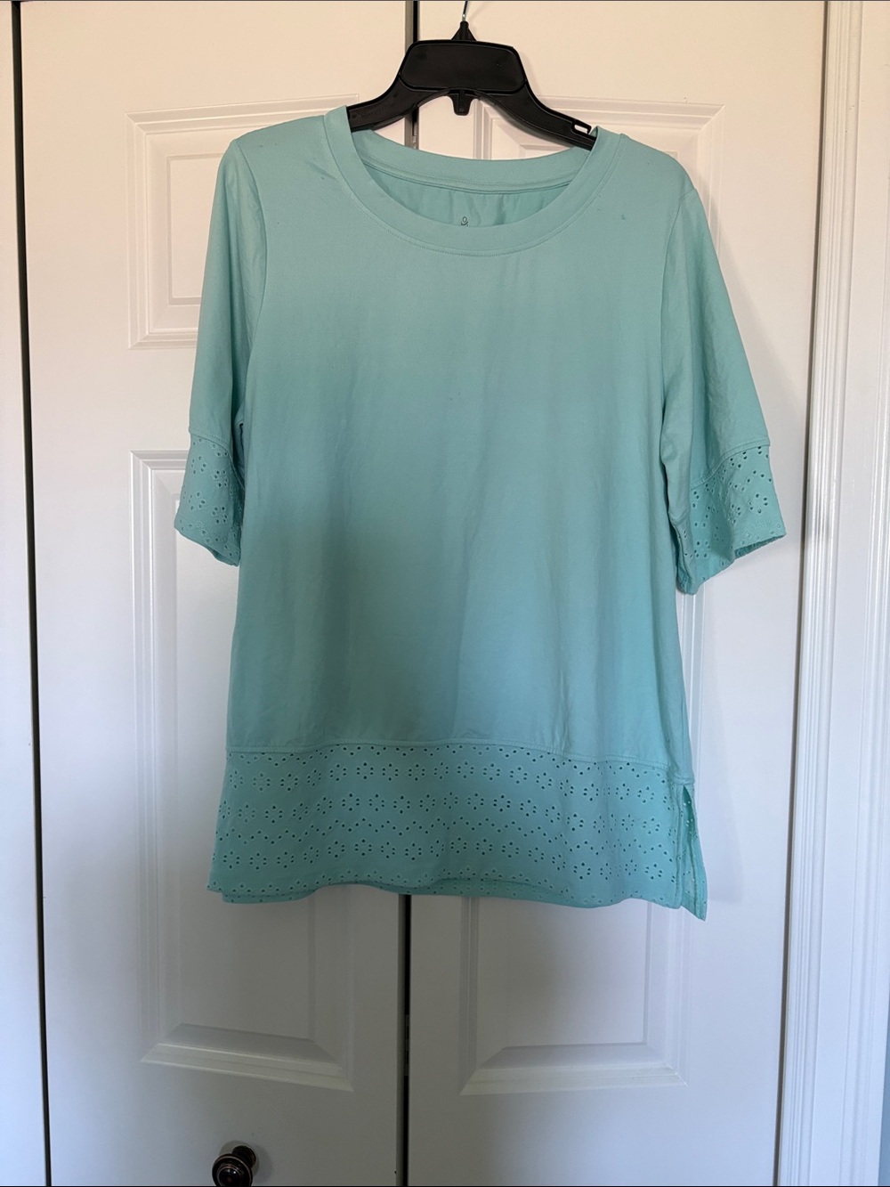 Cuddl Duds Mint Green Eyelet-Hem Short Sleeve Top